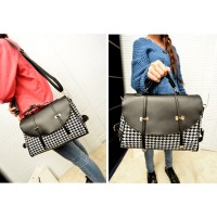 Fashion Women's Crossbody Bag With Houndstooth and Buckle Design